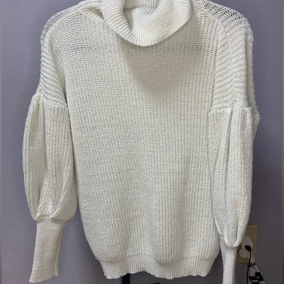 Hazel & Olive Women’s Turtle Neck Balloon Sleeves White Stretchy Sweater - Picture 4 of 6